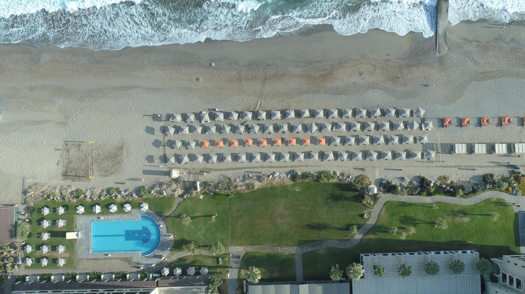 Hotel Aquila Rithymna Beach Adelianos Kampos Exterior foto